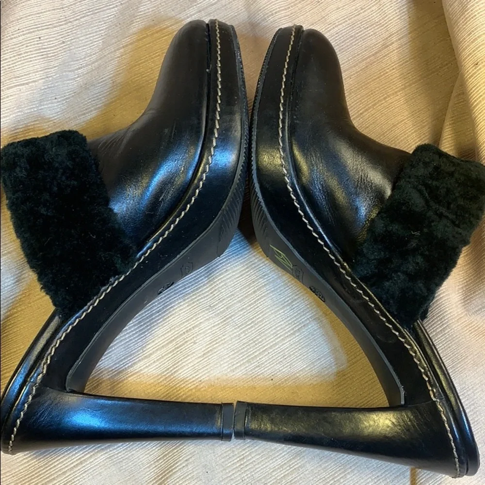 Coach leather furry heeled mules super comfortable